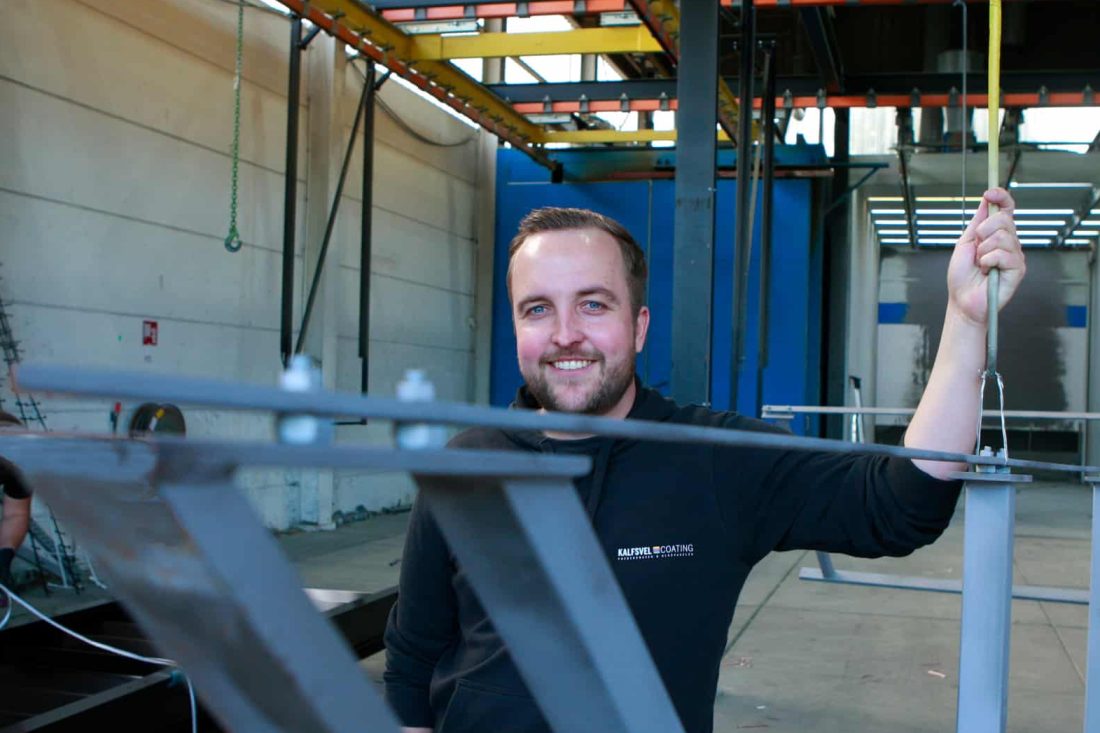 Kalfsvel_Miles_v_Hattun-2-e1760348761474-1100×733 Nieuwe generatie zet in op modernisering